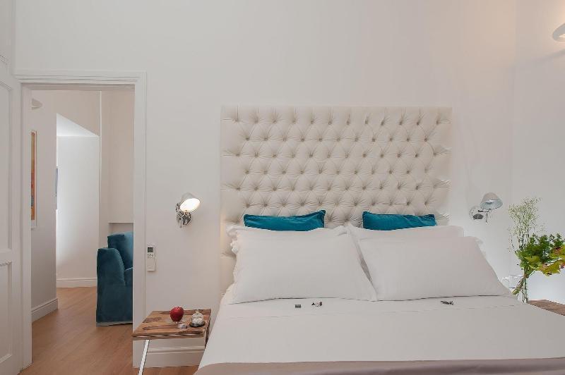 Dimora Degli Dei Hotel Рим Екстериор снимка